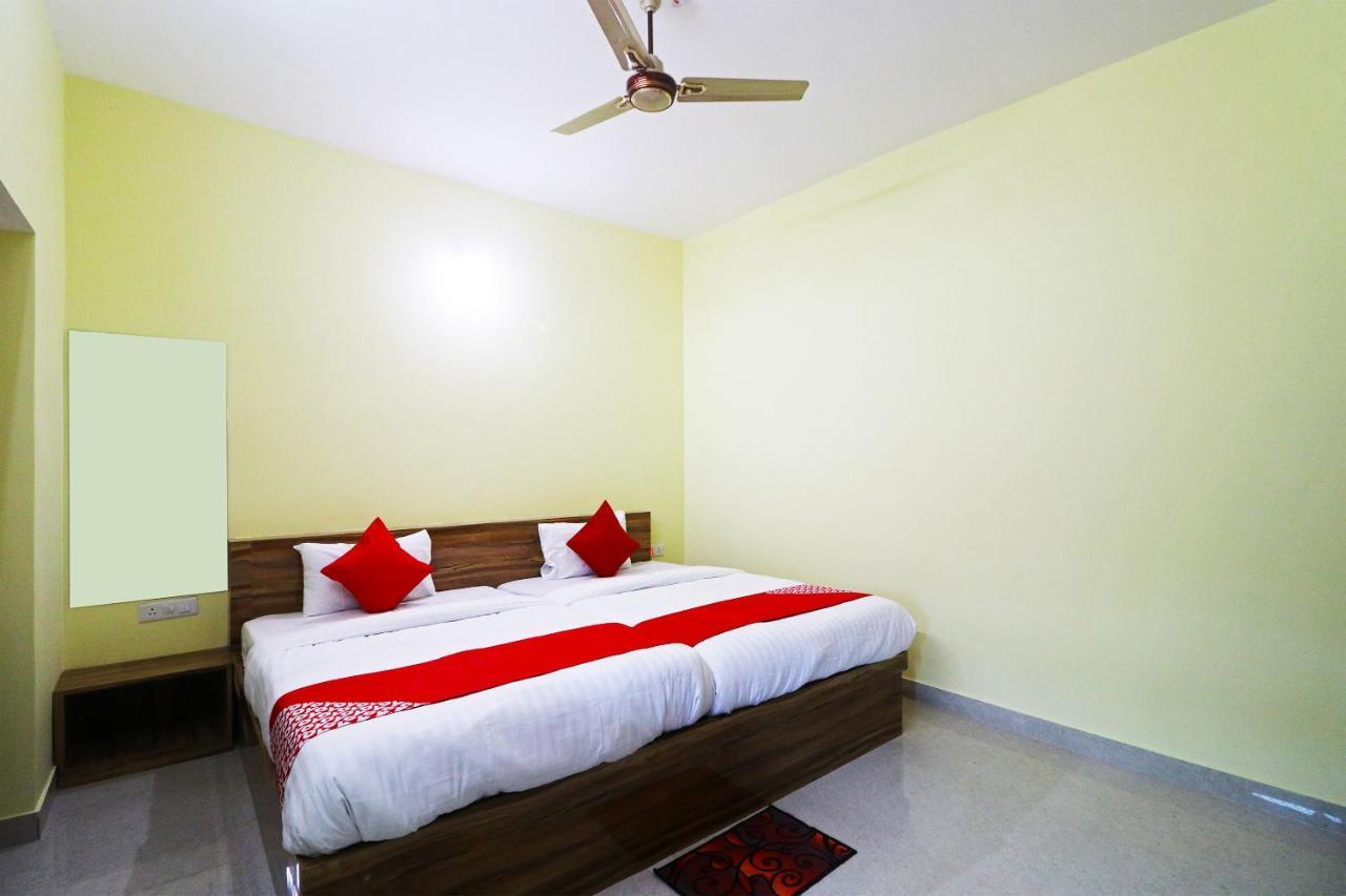 Oyo Krishna Kanheyaa Residency Puri