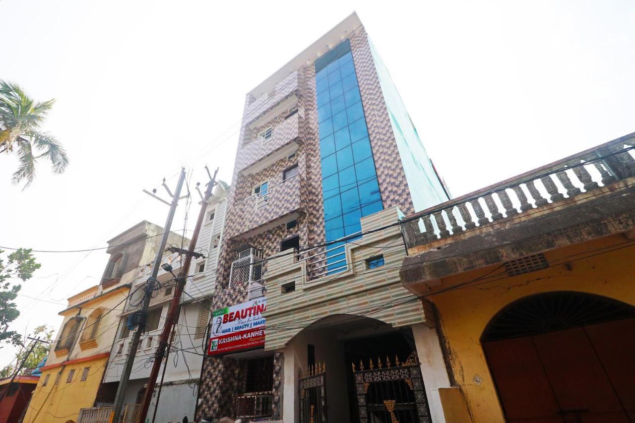 Oyo Krishna Kanheyaa Residency 3*
